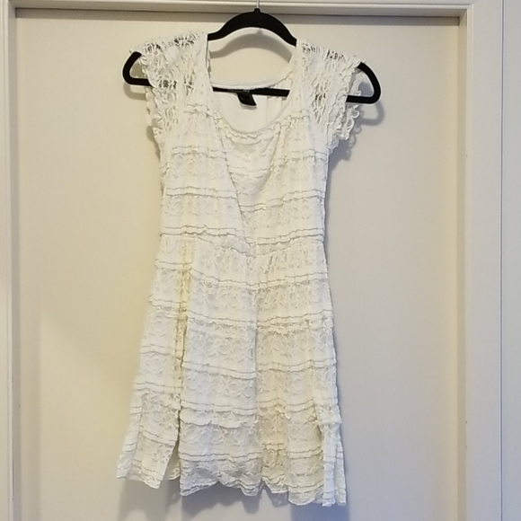 White Lace Dress (Sz medium) - Picture 2 of 3